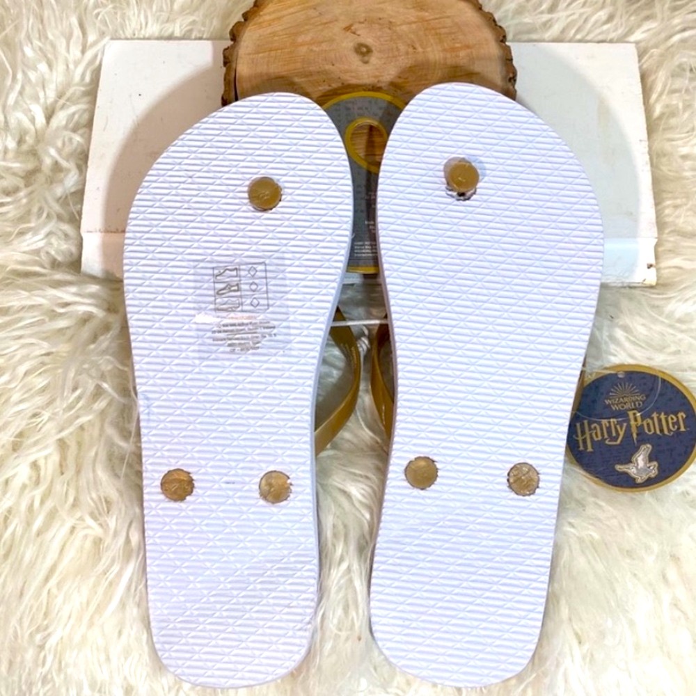 NWT Harry Potter Flip Flops, Size Large - Picture 5 of 6